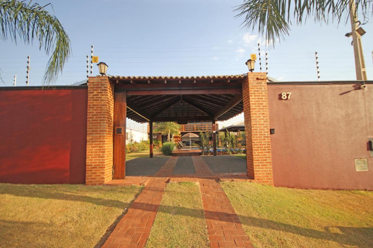 Recanto Reino Encantado Olímpia Exterior foto